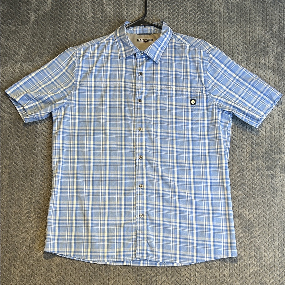 Hi-Tec Men’s Button Down Short Sleeve Shirt‎ - Blue Plaid Size Medium